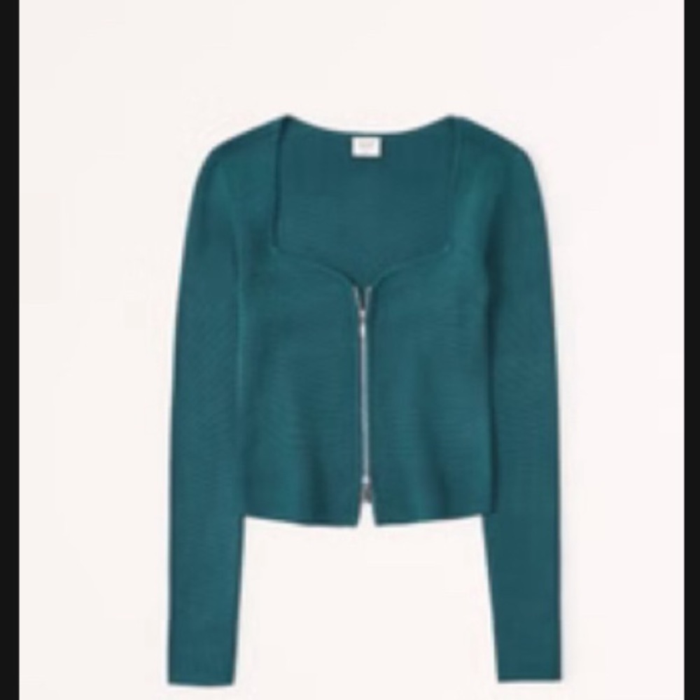 AF zip up top